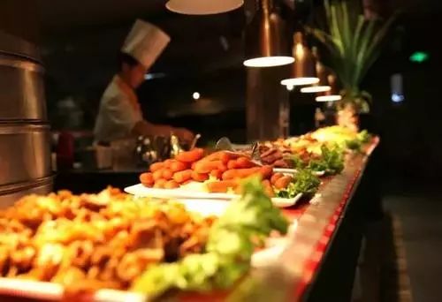 餐飲服務(wù)單位和消費(fèi)者 攜手筑牢食品安全雙重防線(xiàn)